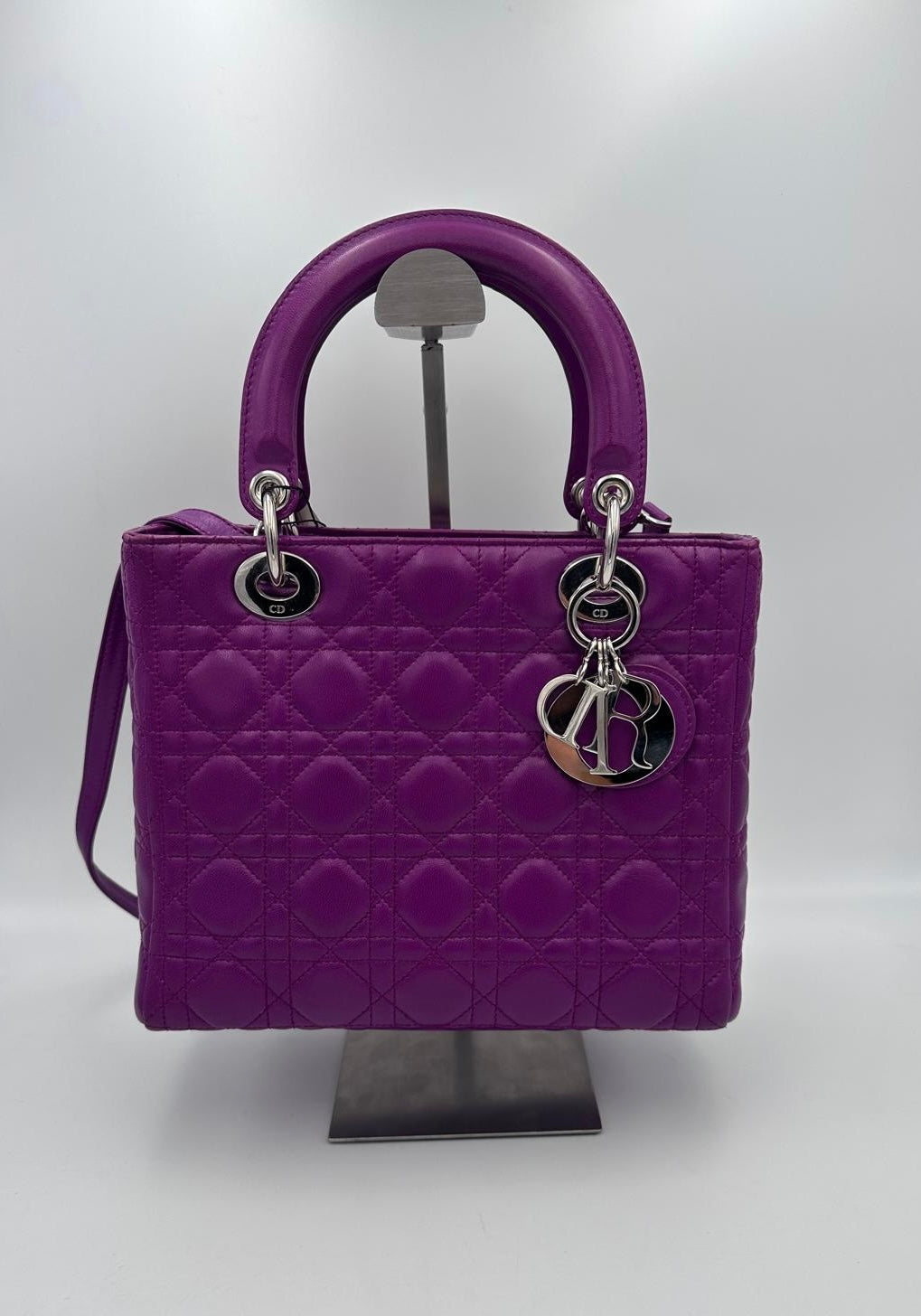 DIOR - Lady Dior MM Viola