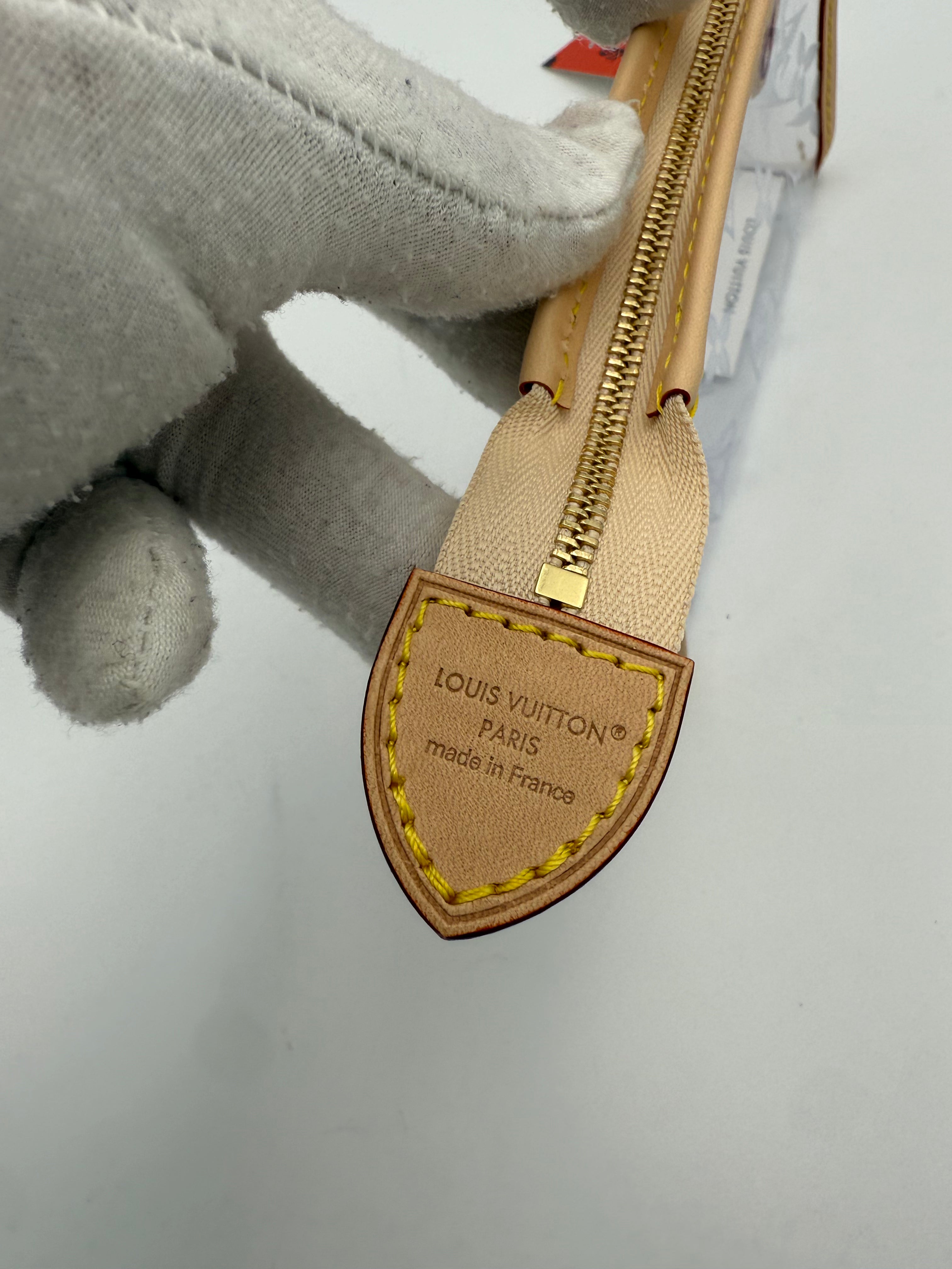 LOUIS VUITTON - Pochette Monogram Trasparente PM