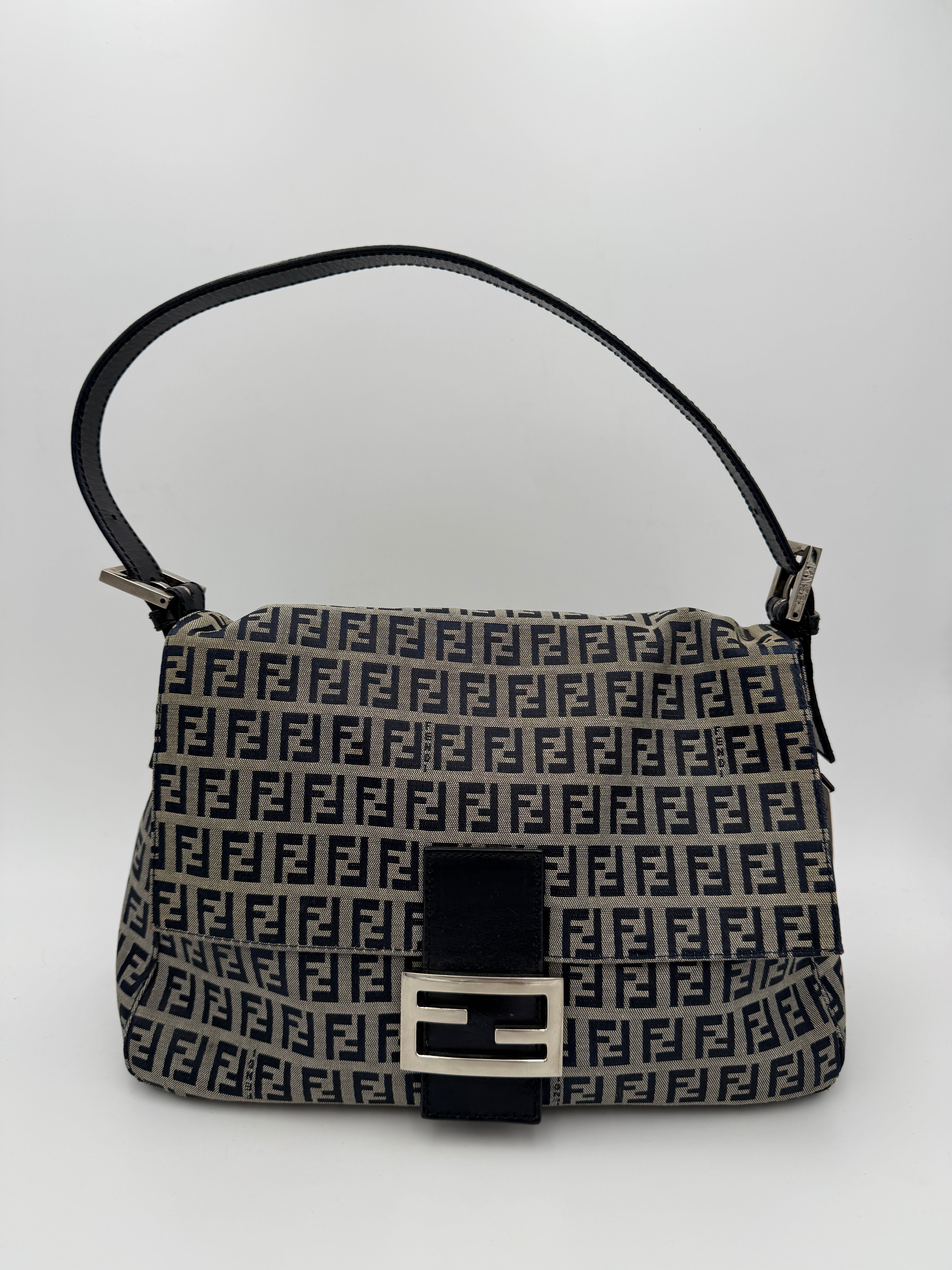 FENDI - Mamma Baguette