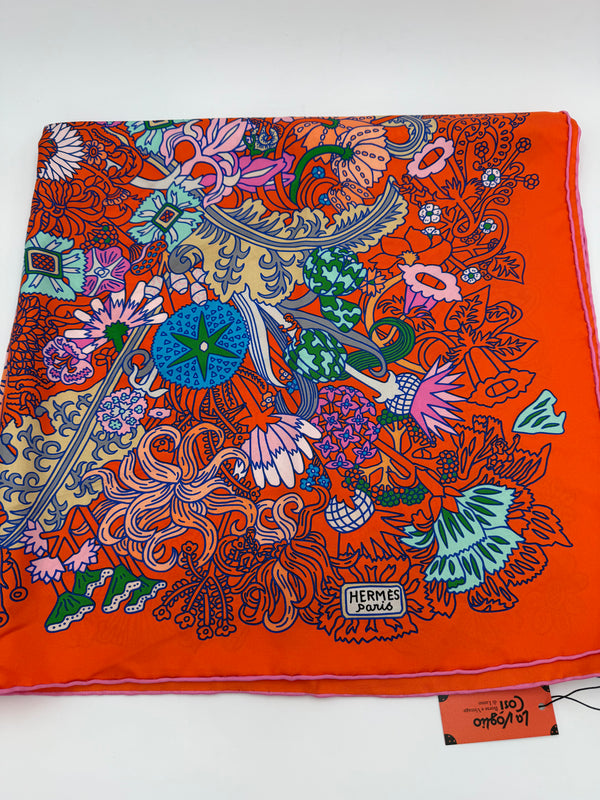 HERMES - 90cm Square Scarf with Box