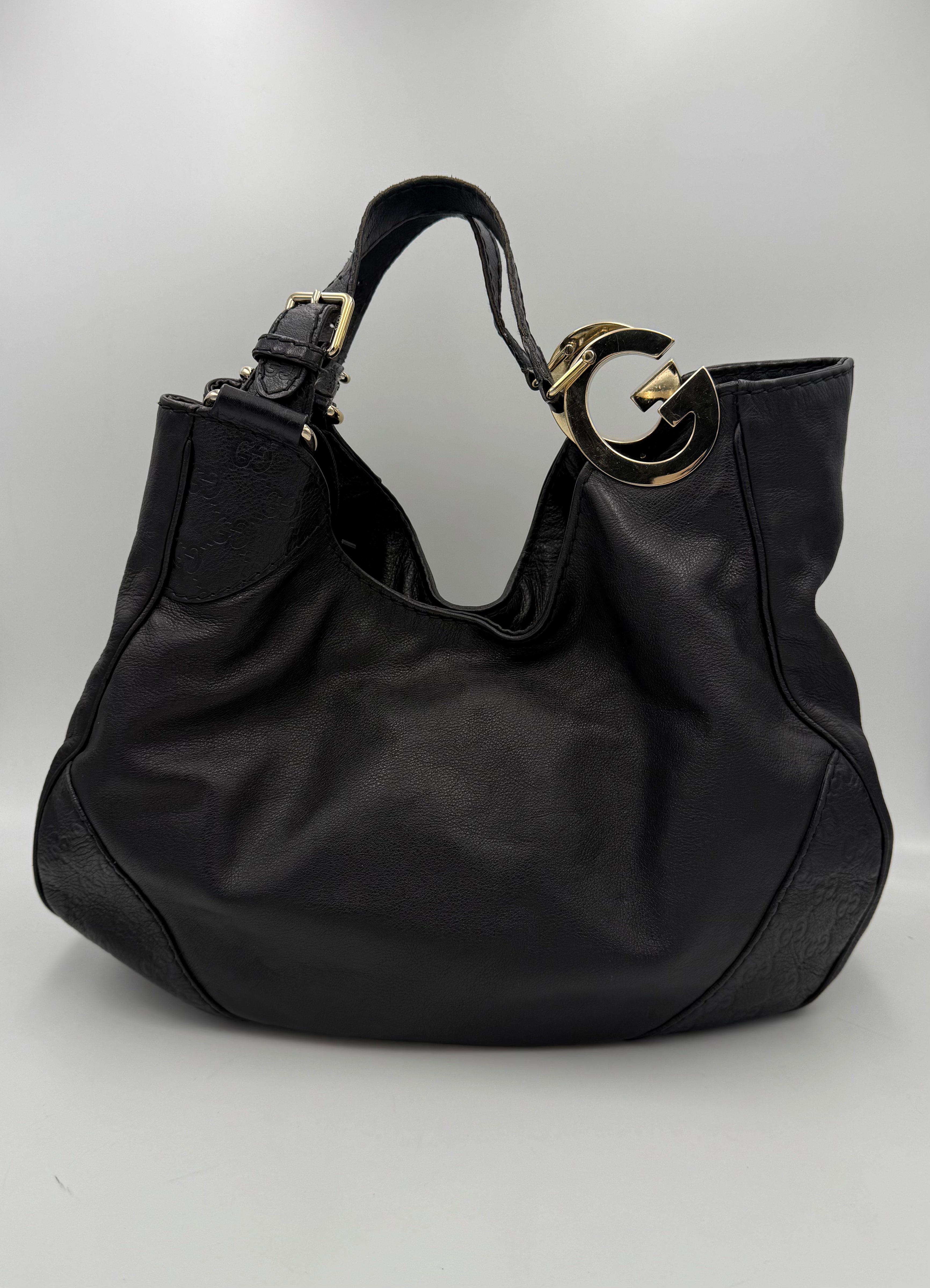 GUCCI - Black GG Guccissima Hobo
