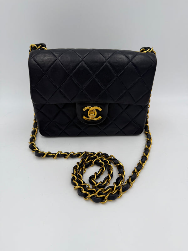 CHANEL - Borsa Piccola Nera Timeless Classique
