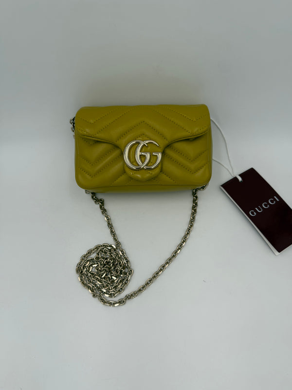 GUCCI - MARMONT in Red Velvet