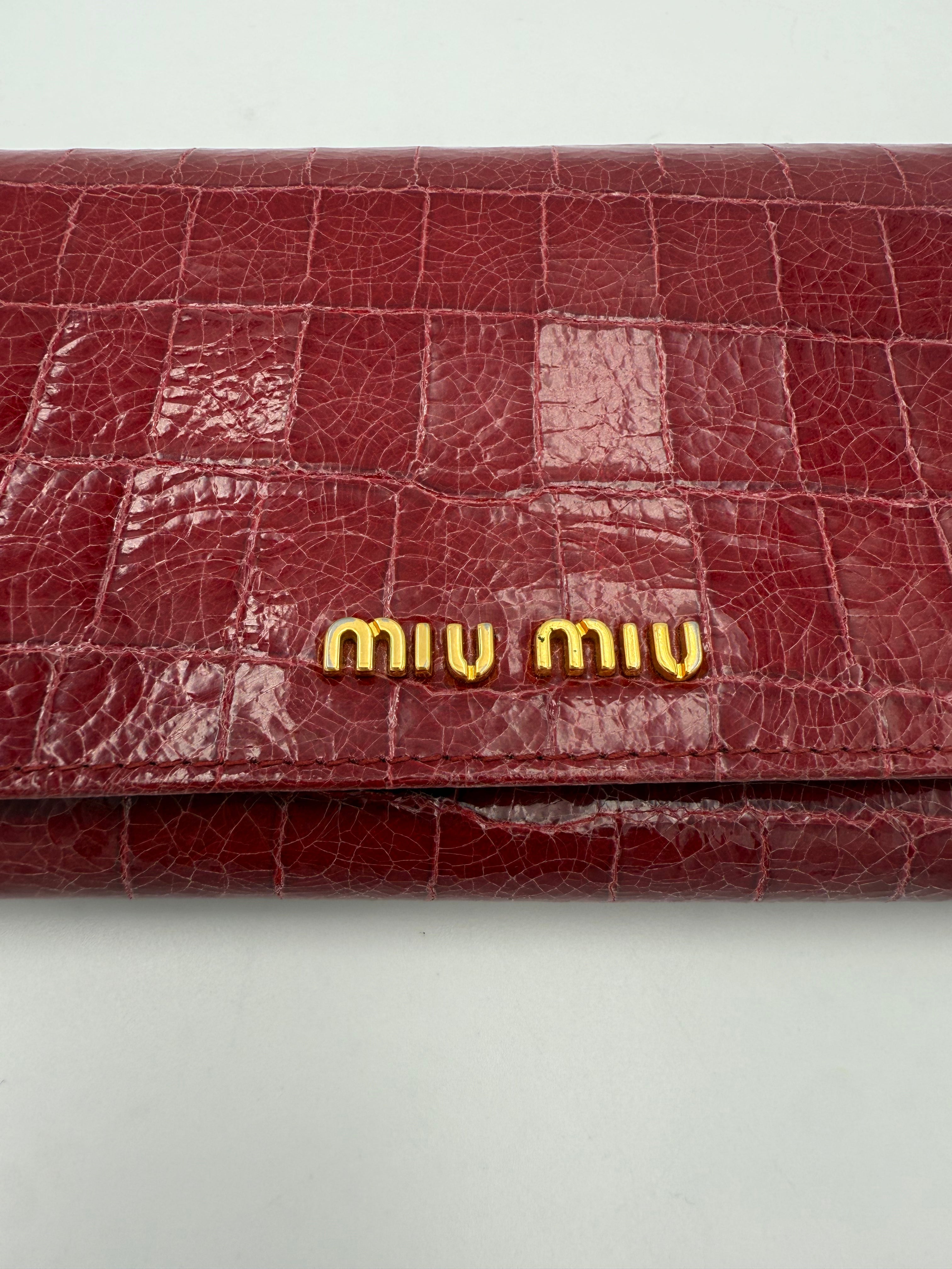 MIU MIU - Portafoglio Rosso in pelle stampa Coccodrillo