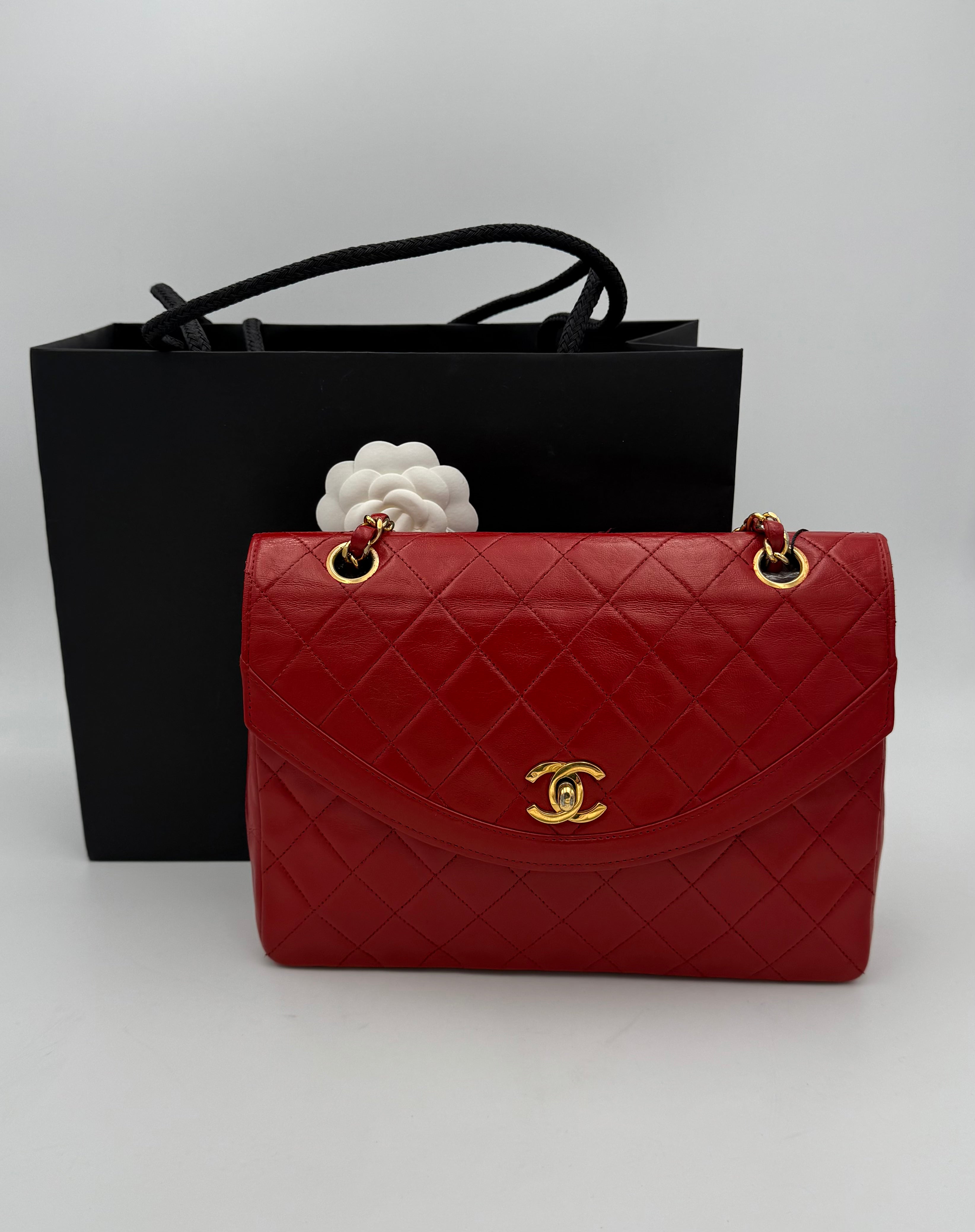 CHANEL - Mono-flap Rossa