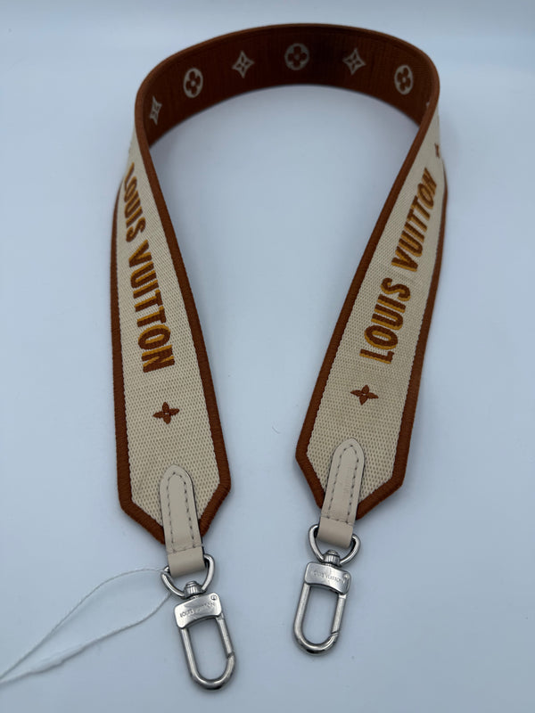 LOUIS VUITTON - 120 Monogram shoulder bag