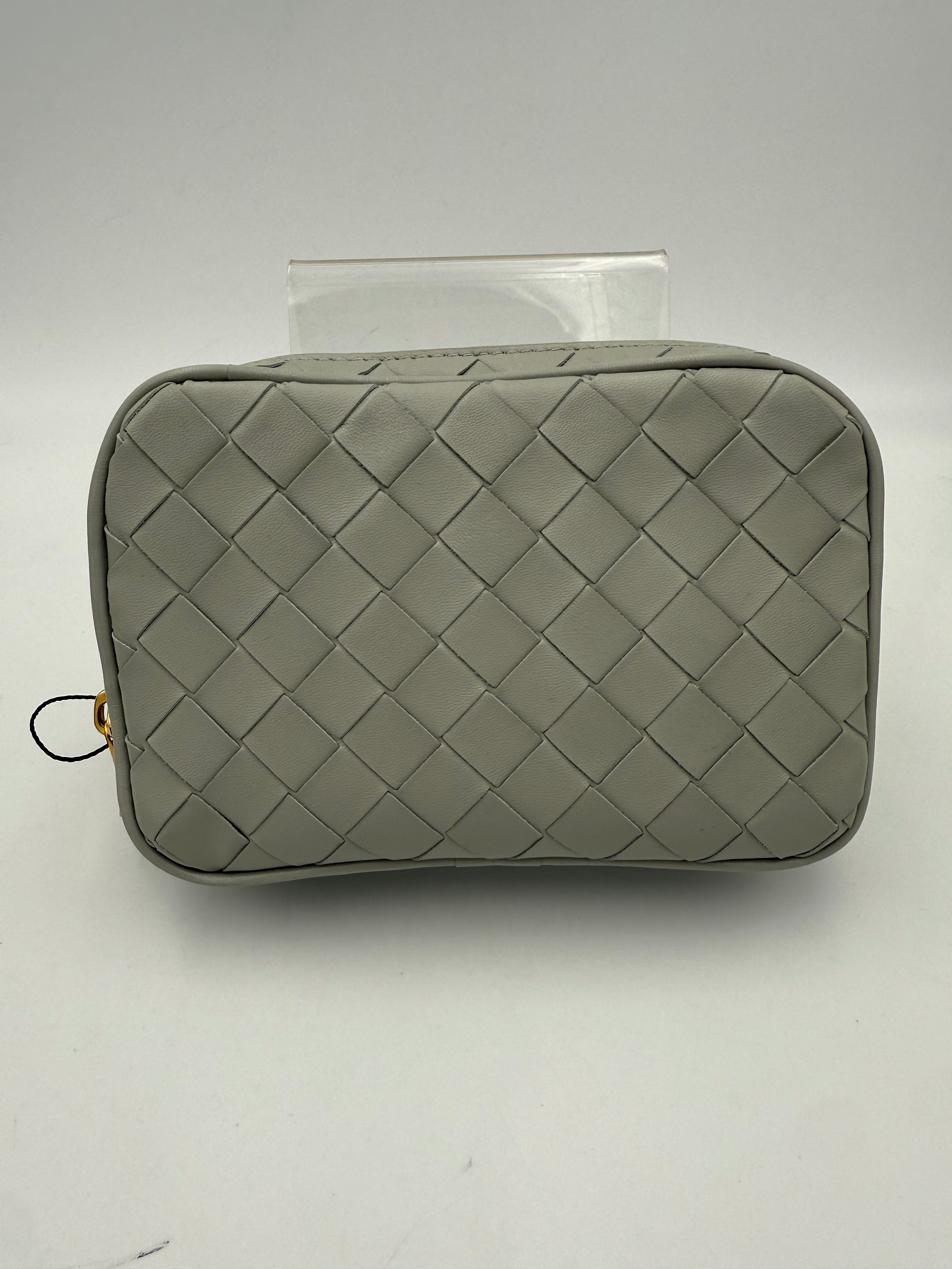 BOTTEGA VENETA - Pochette intrecciato
