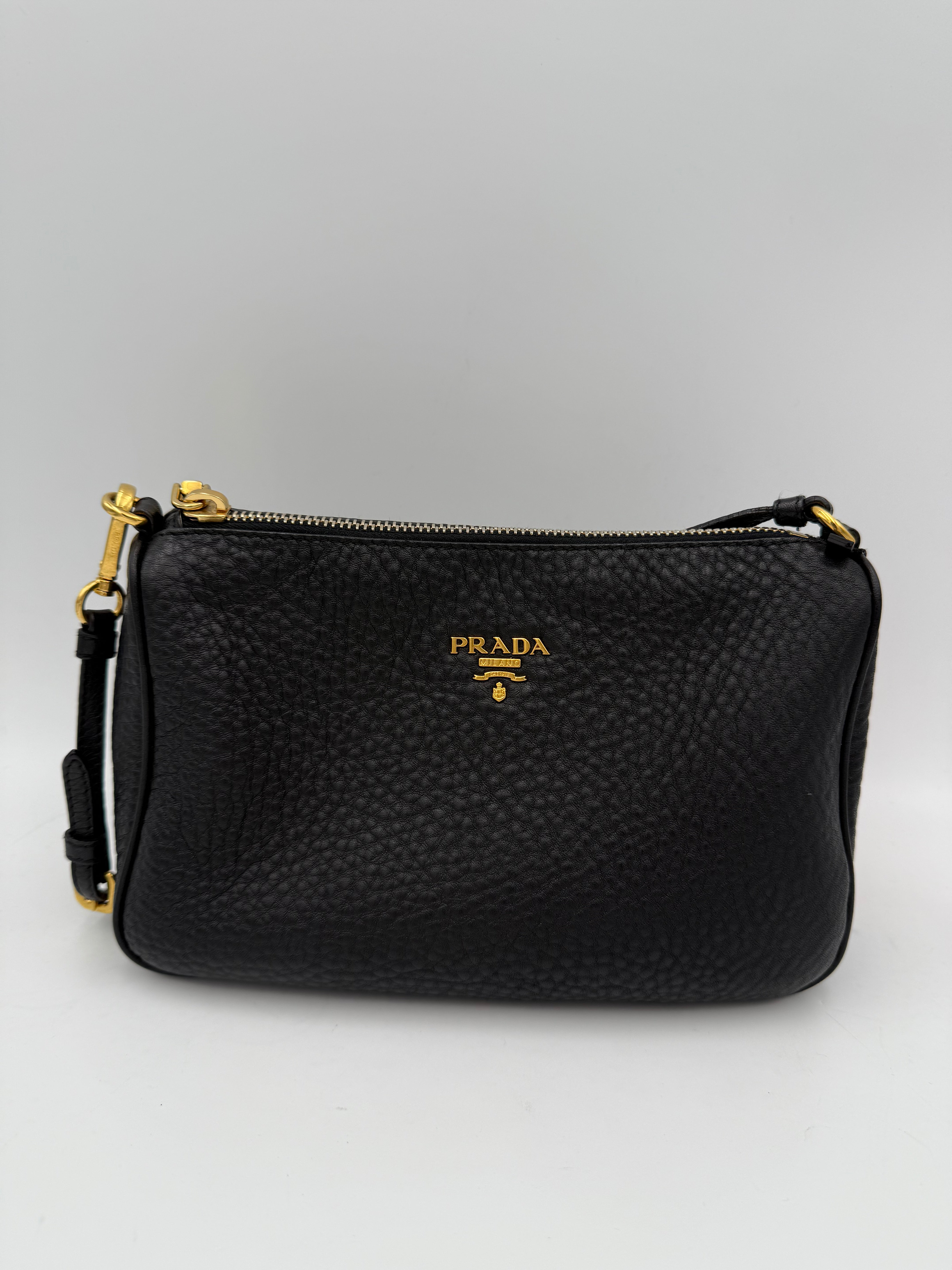PRADA - Pochette pelle Daino nera