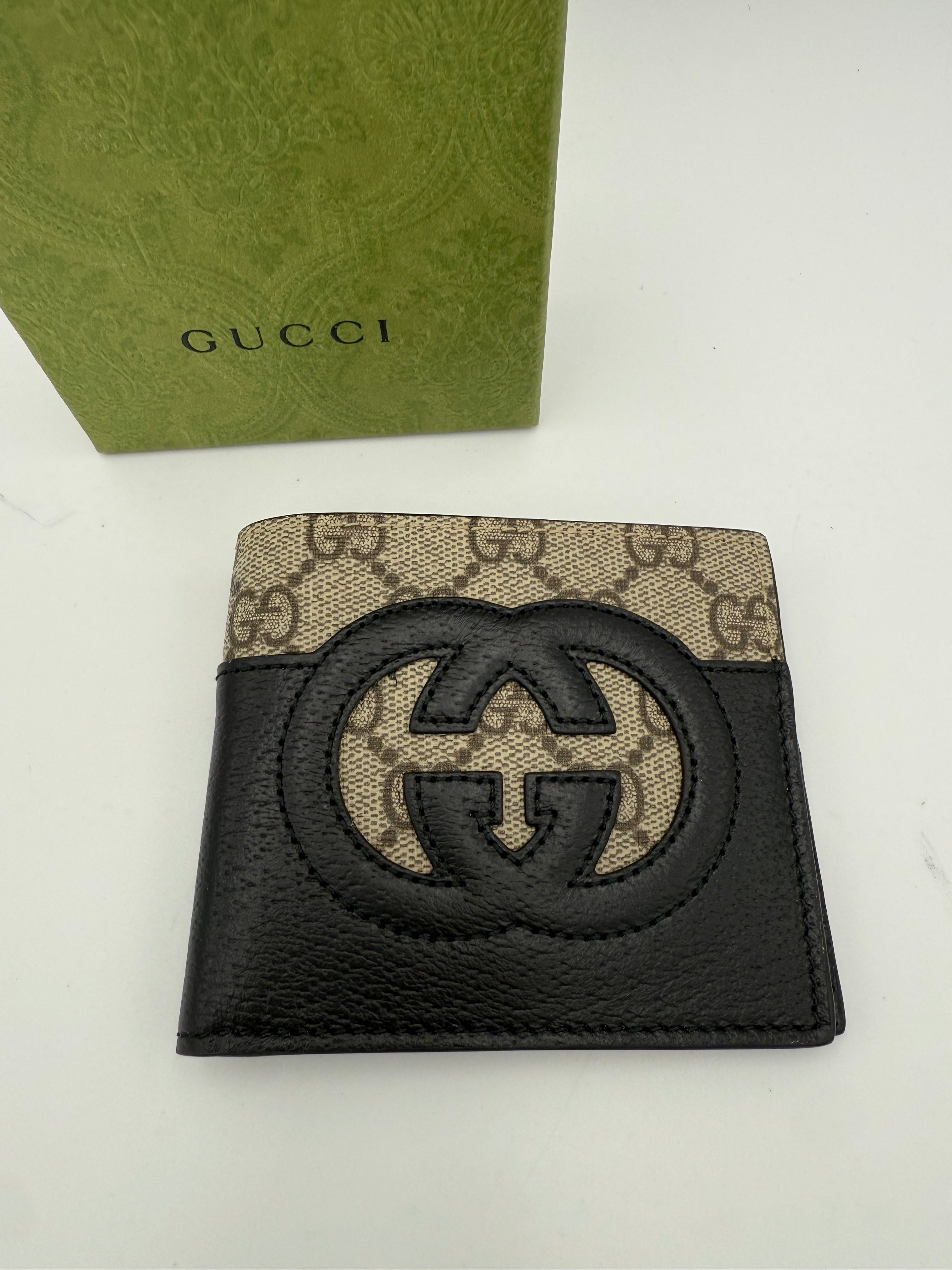GUCCI - Portafoglio GG SUPREME pelle