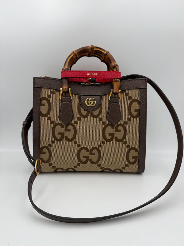 GUCCI - DIANA MM in Canvas GG Jumbo