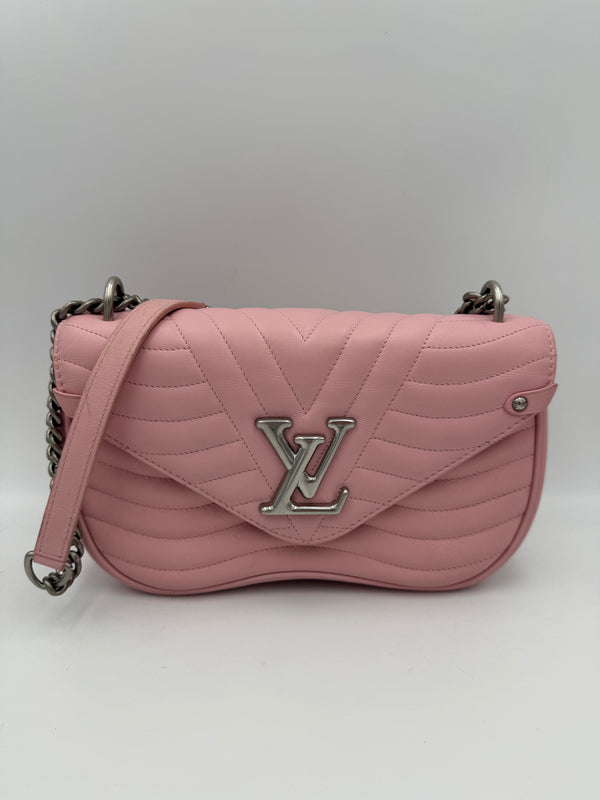 LOUIS VUITTON - LUNA Pink Epi Leather