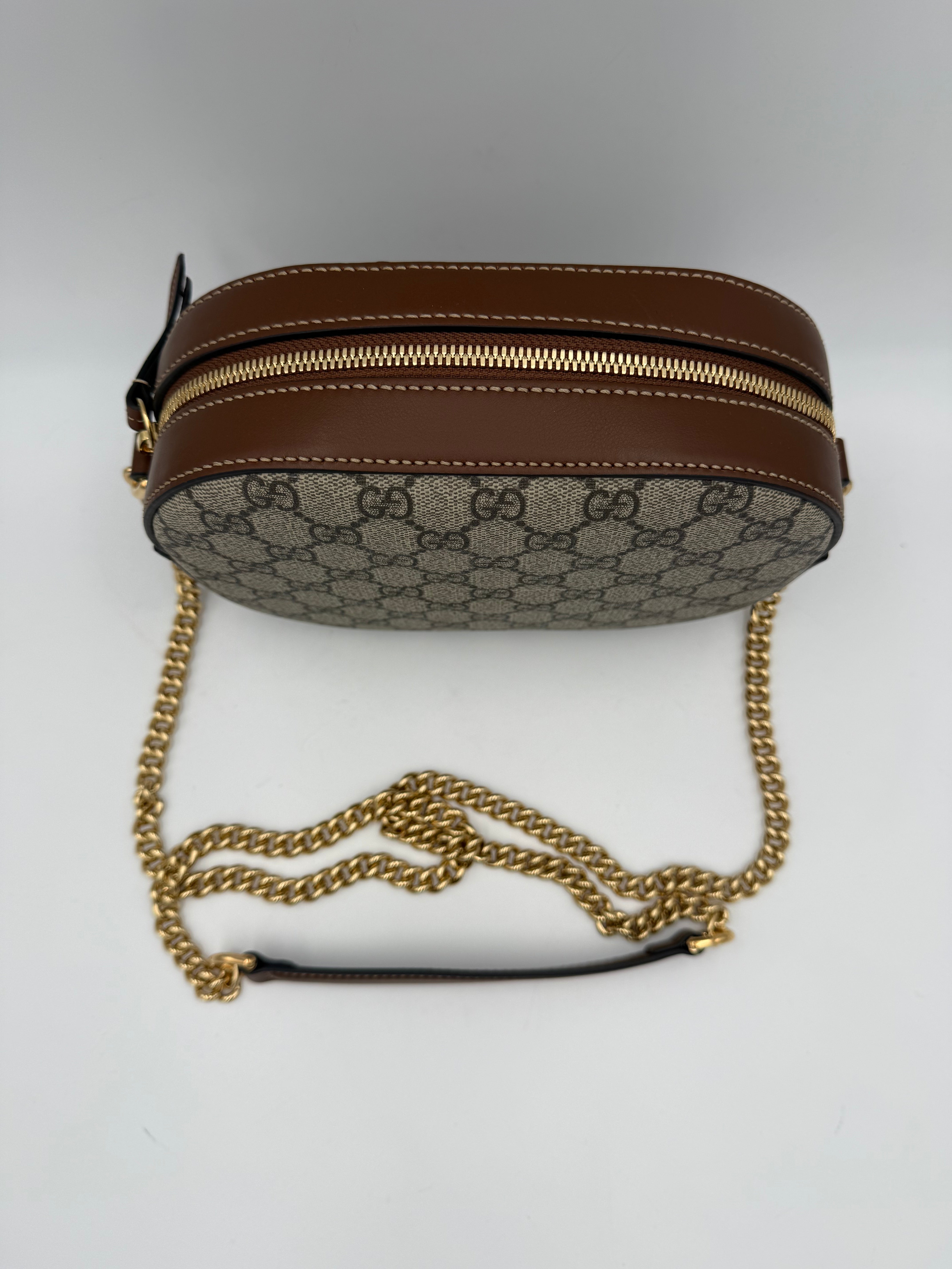 GUCCI - Tracolla GG Supreme con paraspalla