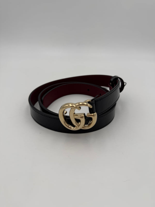 GUCCI - Cintura sottile Fibbia GG Marmont vernice Tg. 80