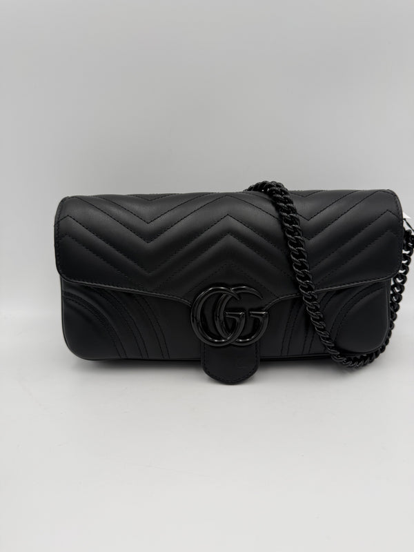 GUCCI - MARMONT in Red Velvet