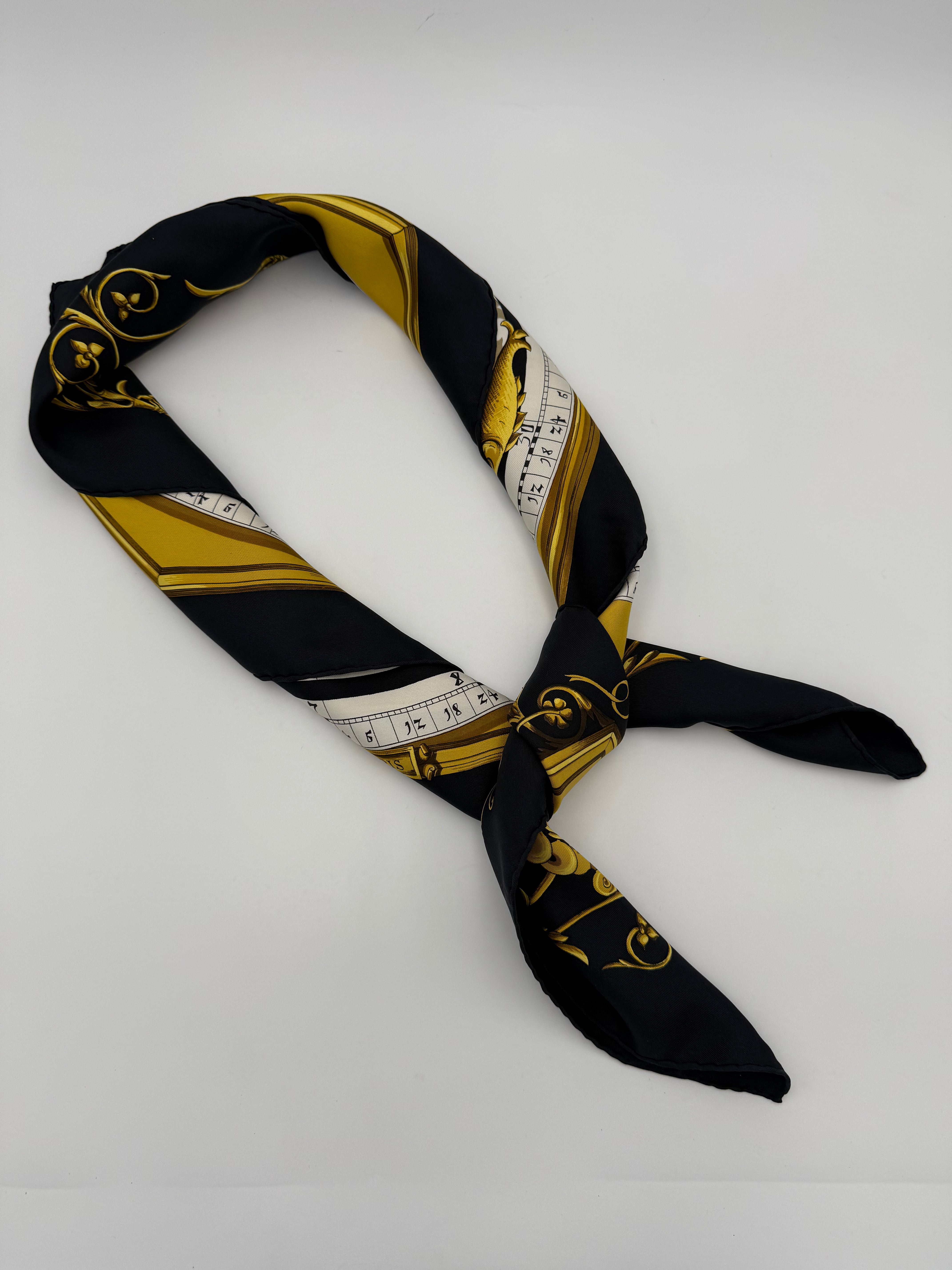 HERMES - Foulard Carrè 90 Zodiaco
