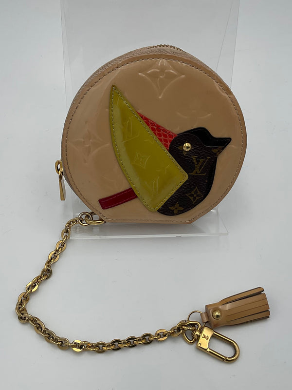 LOUIS VUITTON - Micro Boite Chapeau Patent Patchwork LV Bird Coin Purse