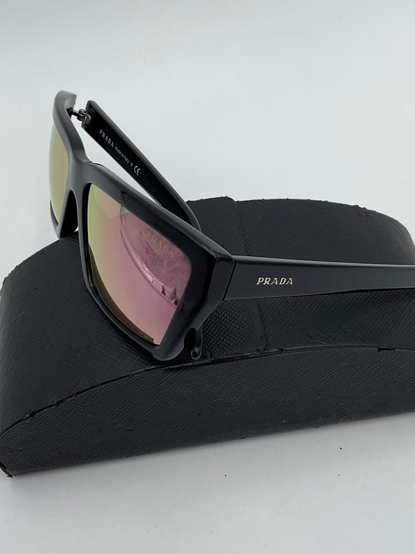 PRADA - Pink mirrored lens sunglasses