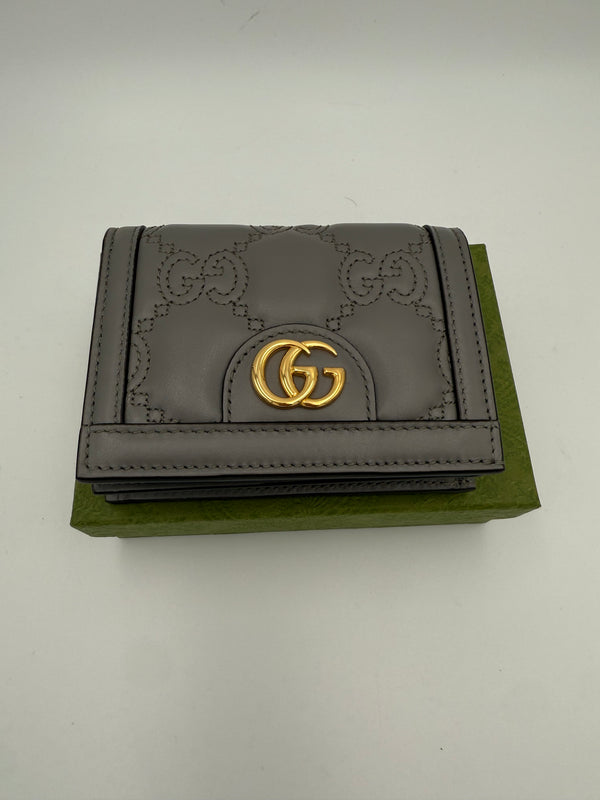 GUCCI - Portafoglio compatto GG Marmont impunturato