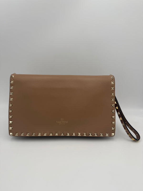 VALENTINO GARAVANI - Pochette Rockstud con polsiera