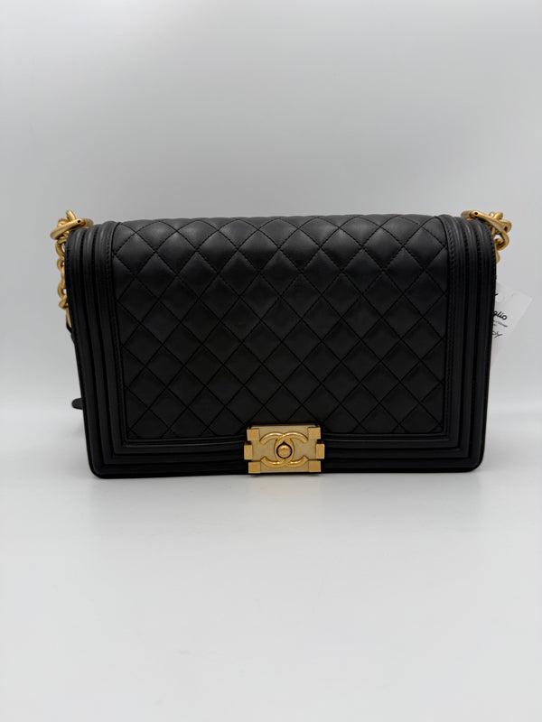 CHANEL - BOY Grande
