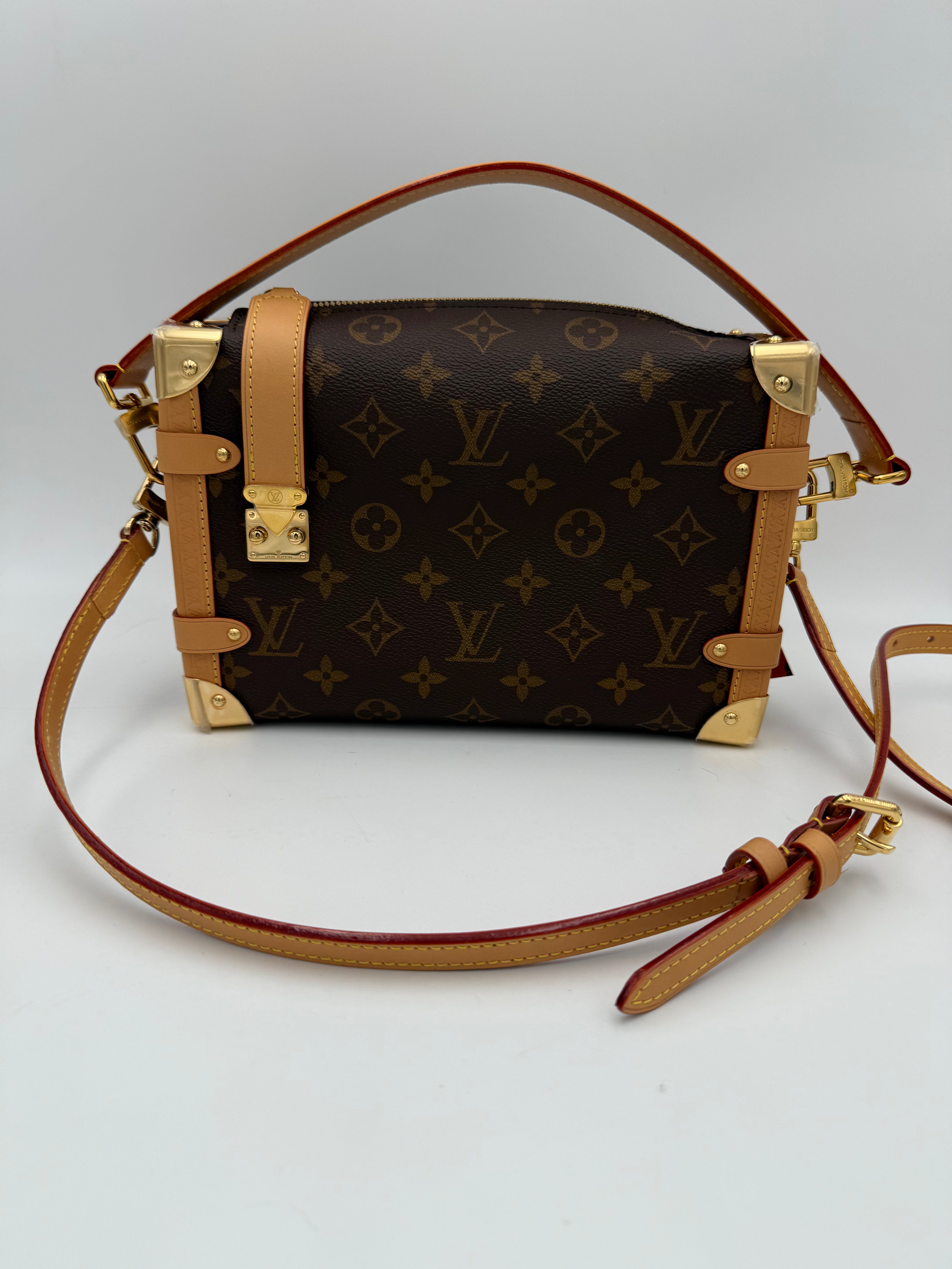 LOUIS VUITTON - SIDE TRUNK MM Monogram