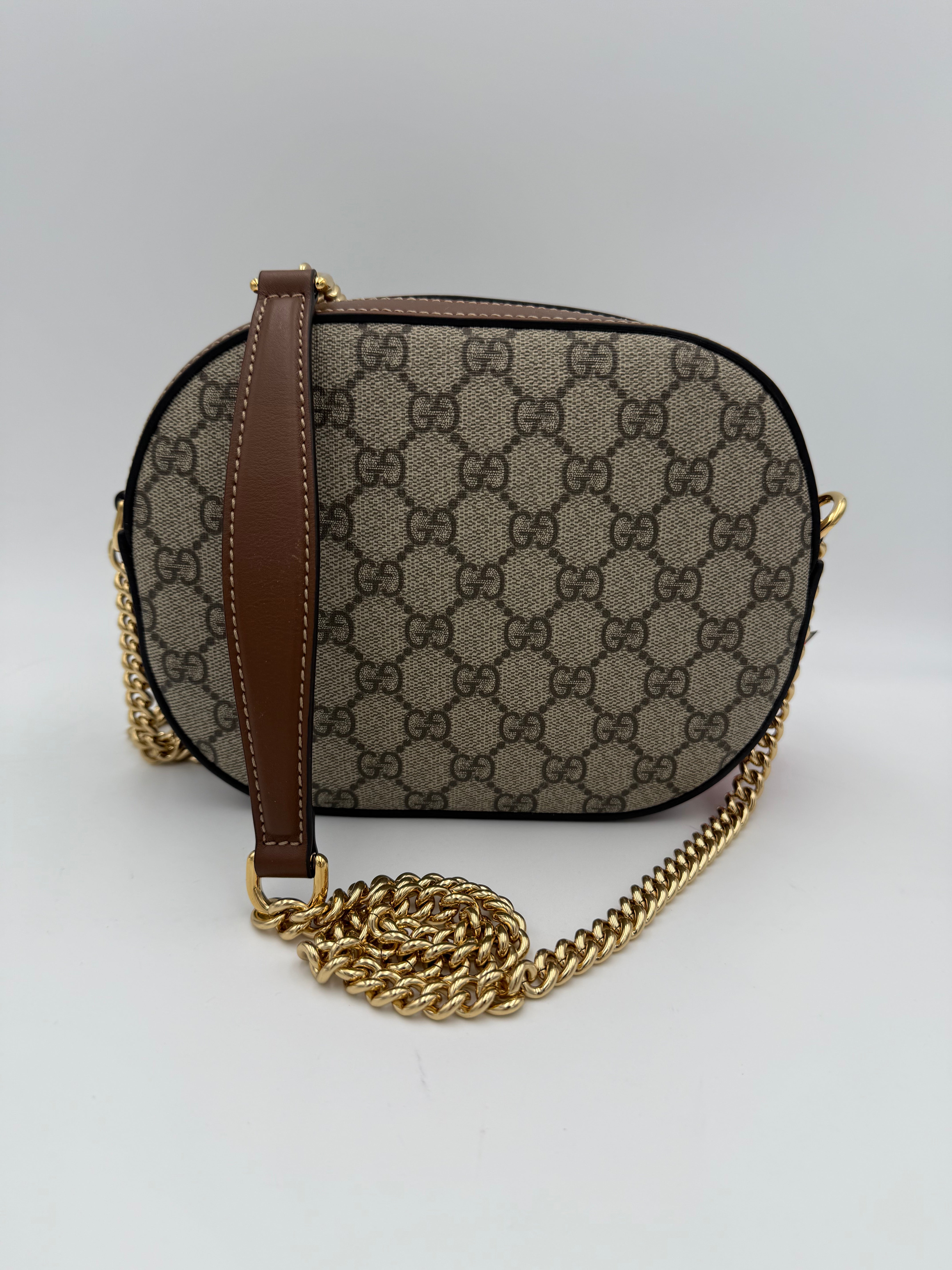 GUCCI - Tracolla GG Supreme con paraspalla